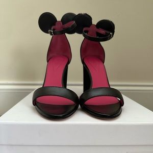 OSCAR TIYE Minnie Mouse Heels
